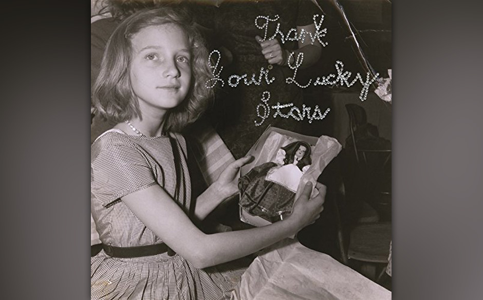 „Thank You Lucky Stars“ ist bereits das zweite Album, das Beach House 2015 veröffentlichen. Es schließt damit direkt an „Depression Cherry“ an.