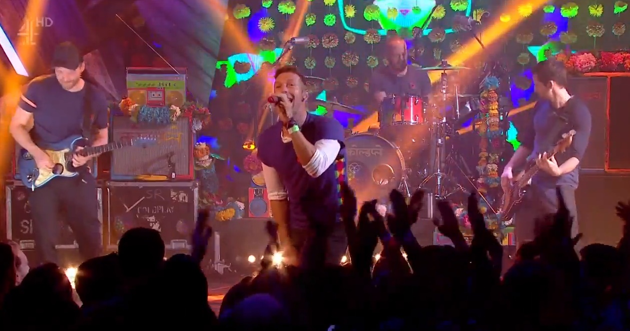 Wieder lebensfroh: Coldplay führen zum ersten Mal "Adventures Of A Lifetime" auf