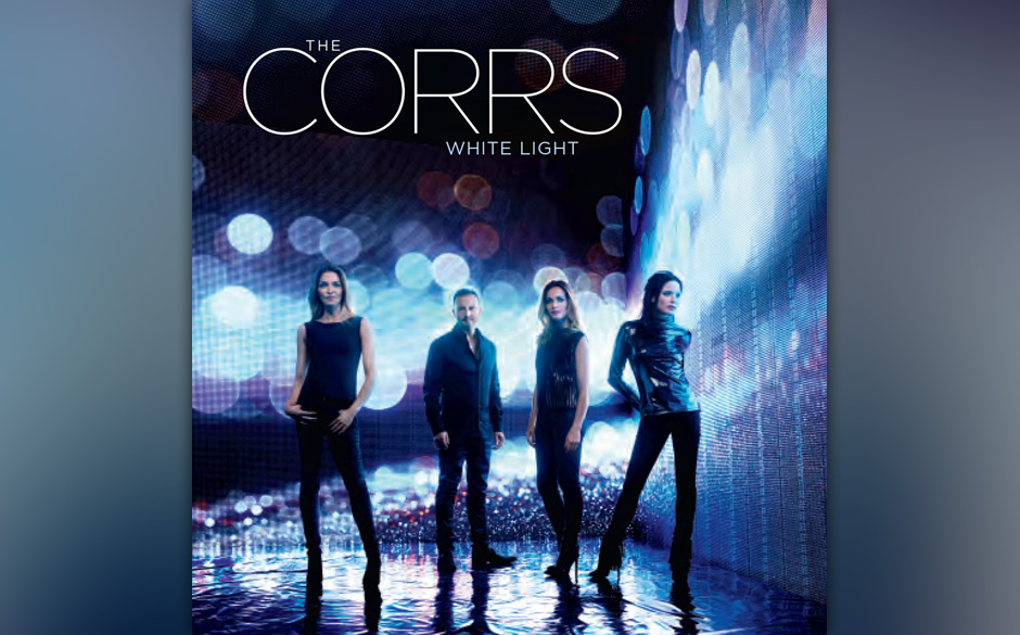 The Corrs versuchen mit „White Light“ wieder in die Charts zu kommen – nur sind sie dabei leider wenig originell