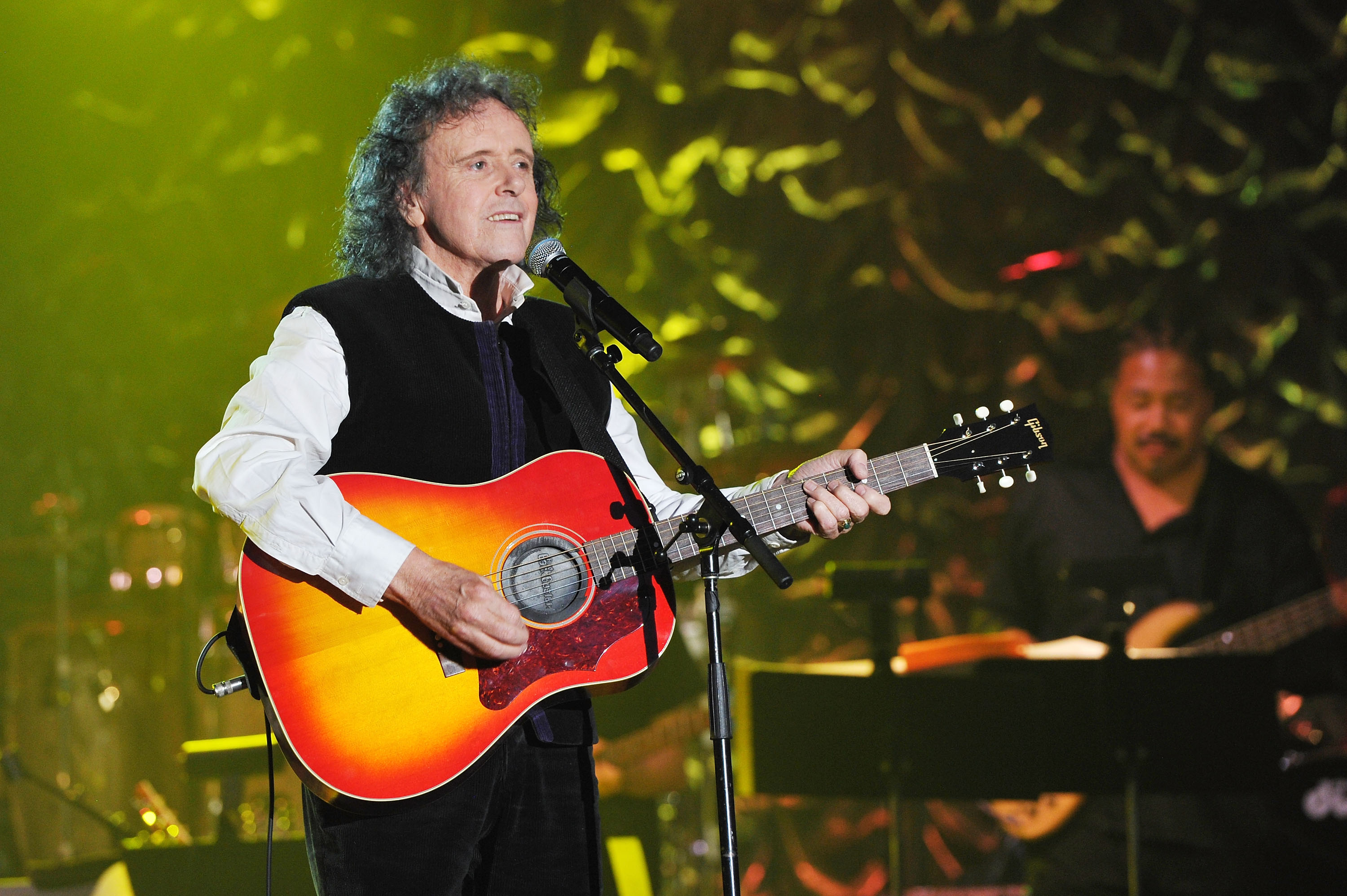 Donovan (05. 04. – 23.04.)