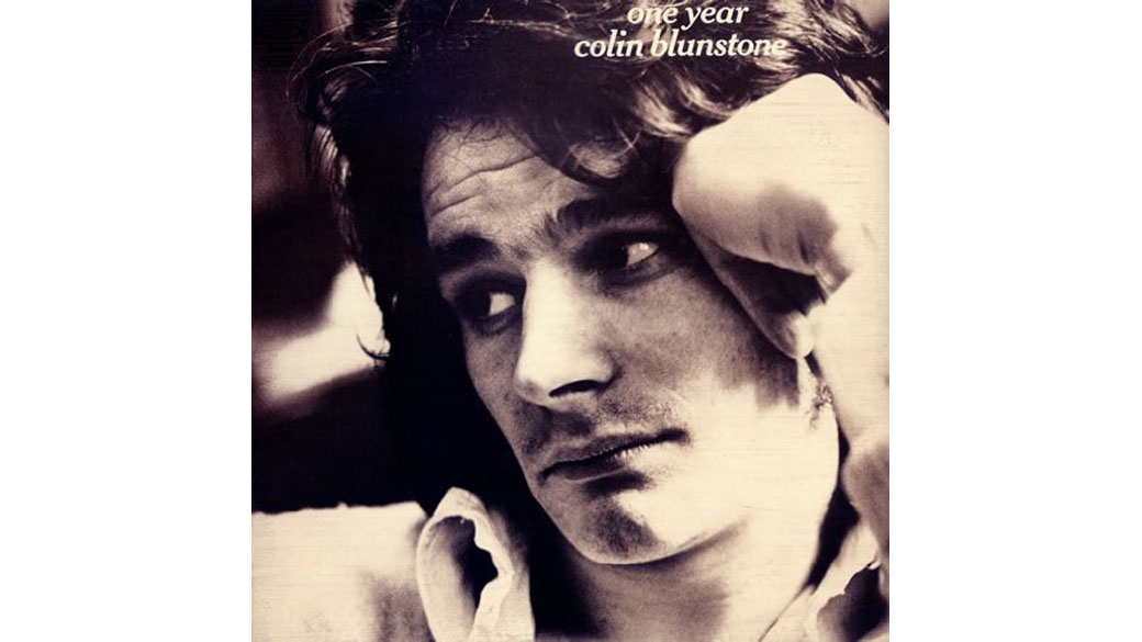 Colin Blunstone - „One Year“ (1971)

Eines der schönsten und seltsamsten Liebeslieder heißt „She Loves The Way The...