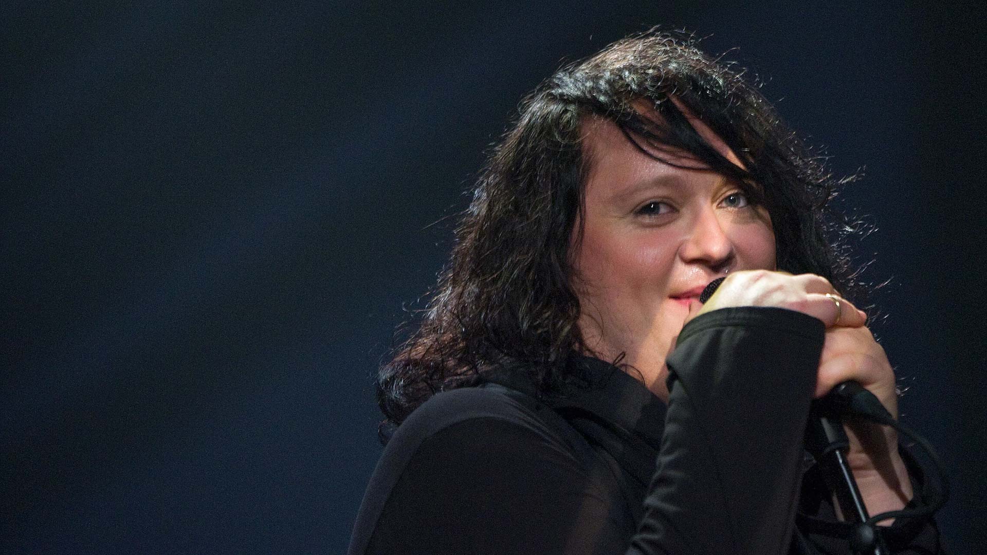 Anohni bei einem Live-Auftritt im Jahr 2009
