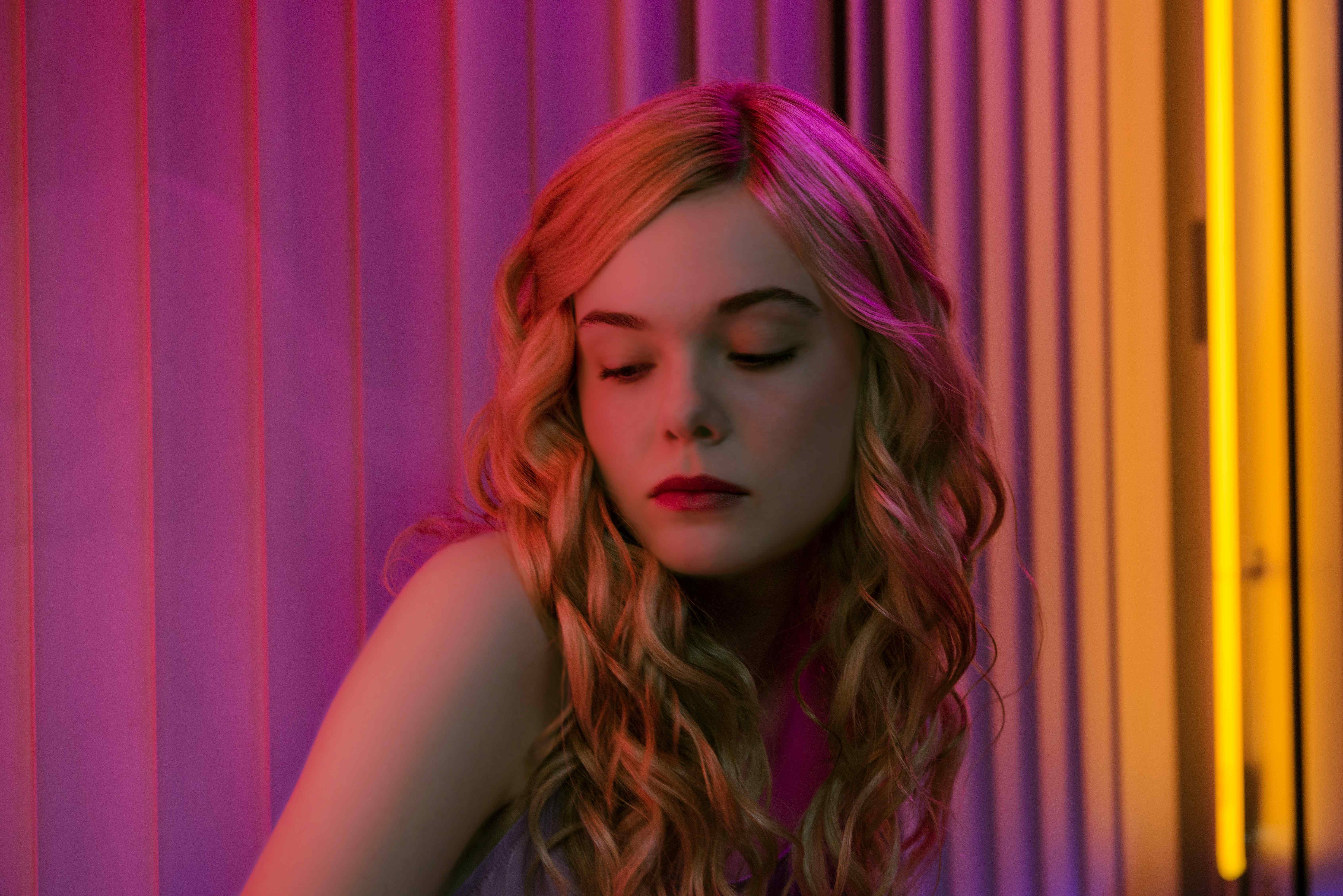 THENEONDEMON_01