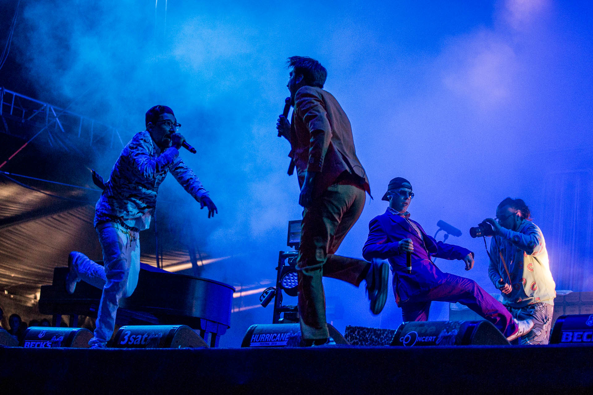 Royal Republic live beim Hurricane 2016.