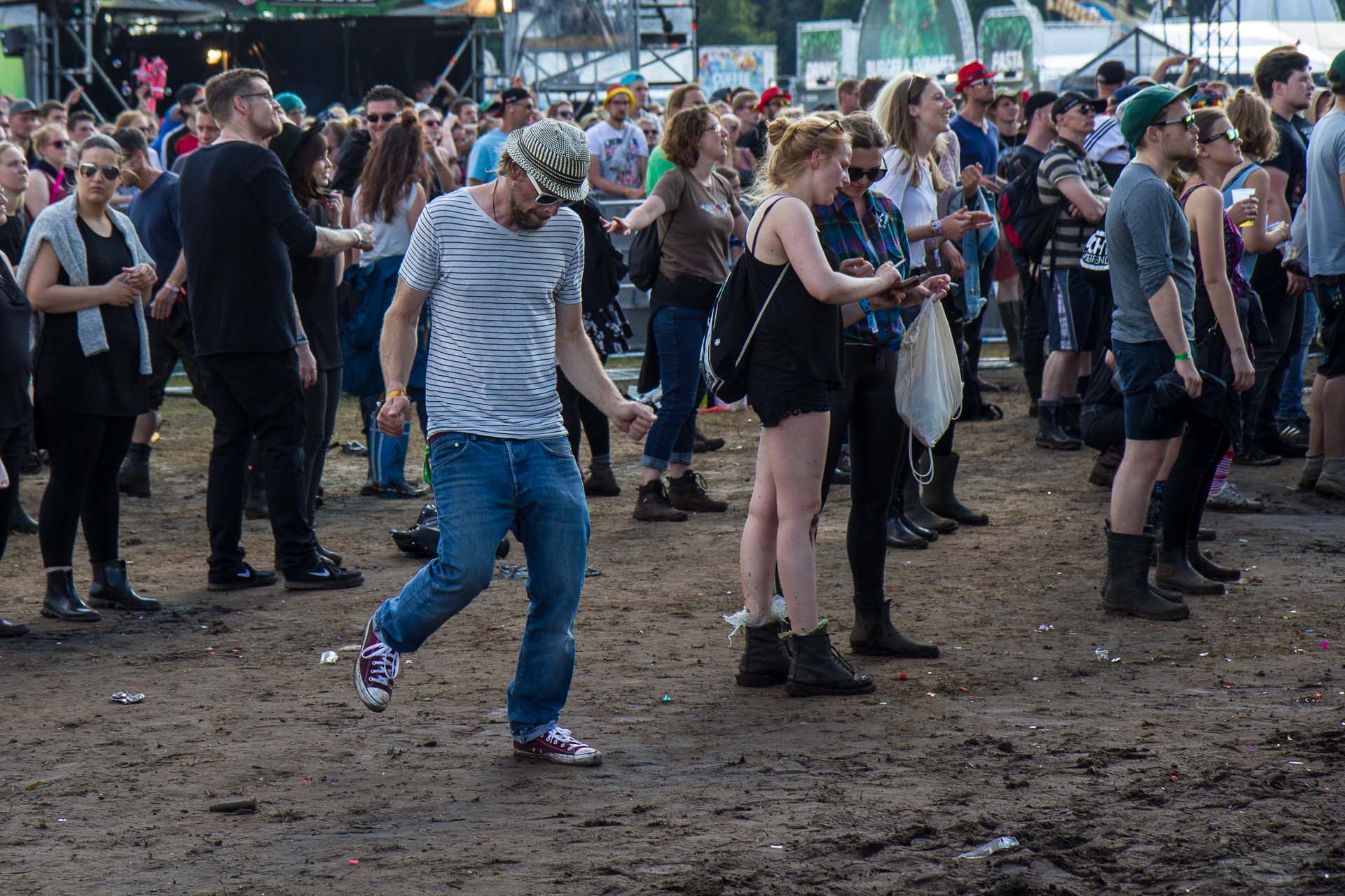 publikum-hurricane-festival-2016-25