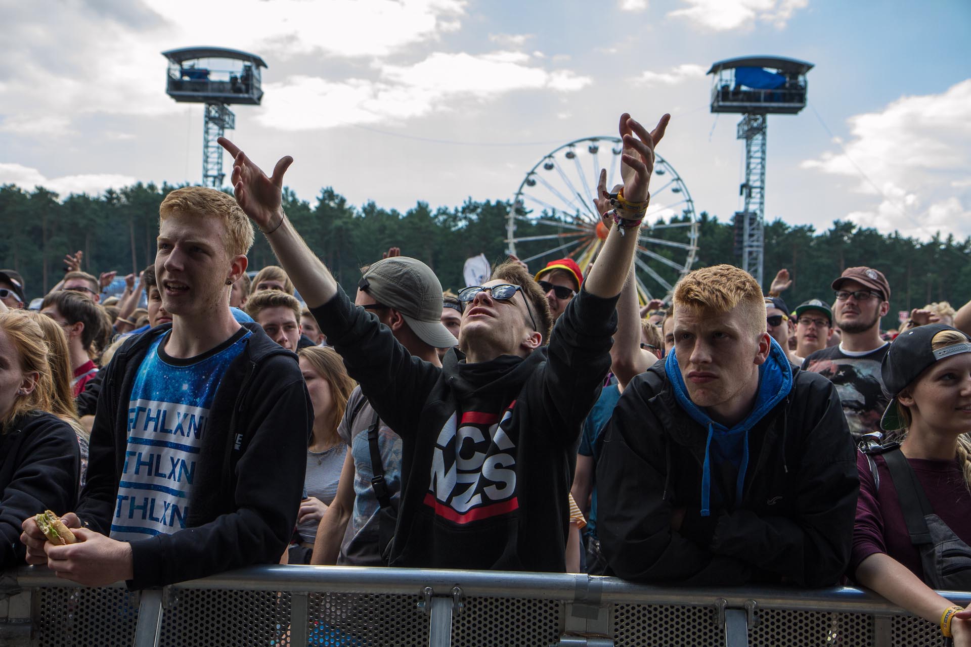 zugezogen-maskulin-publikum-hurricane-festival-2016