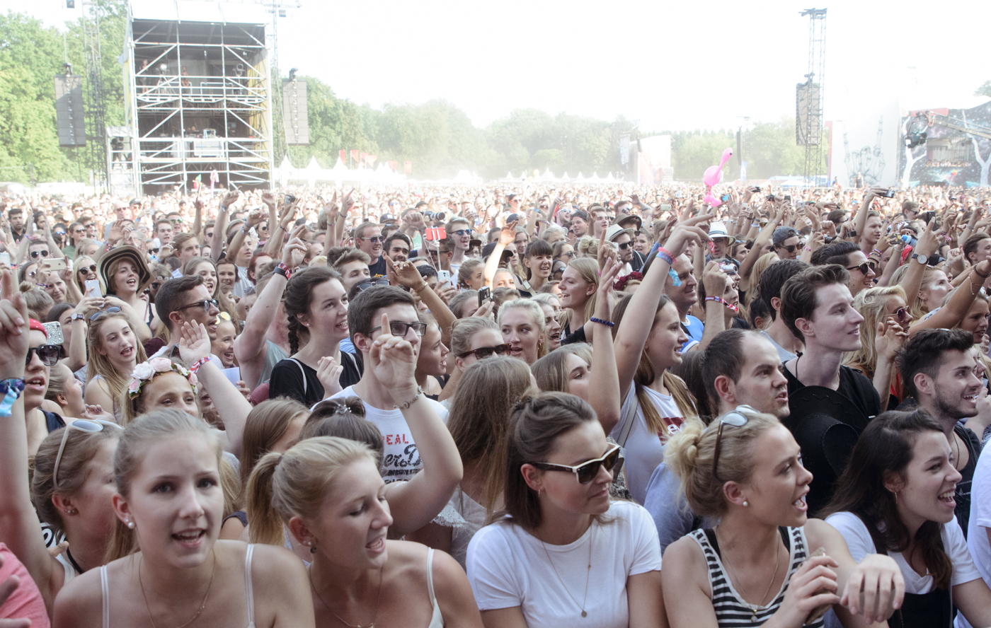 lollapalooza-2016-berlin-bands-fans-12