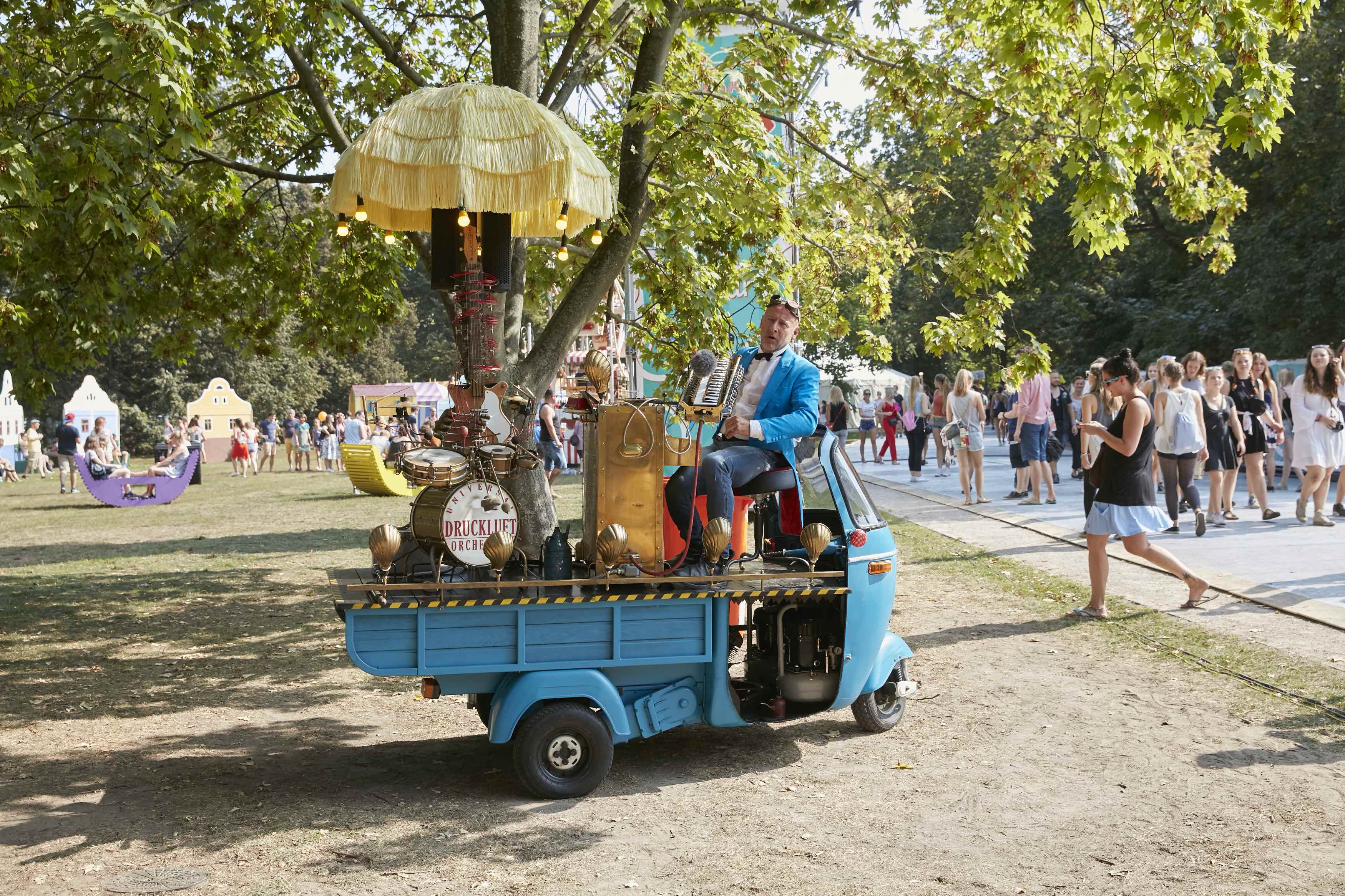 Atmosphere - Lollapalooza Berlin 2016