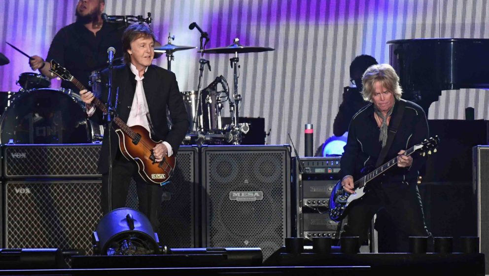 INDIO, CA - OCTOBER 08:  (L-R) Sir Paul McCartney and Brian Ray perform onstage during Desert Trip at the Empire Polo Field o
