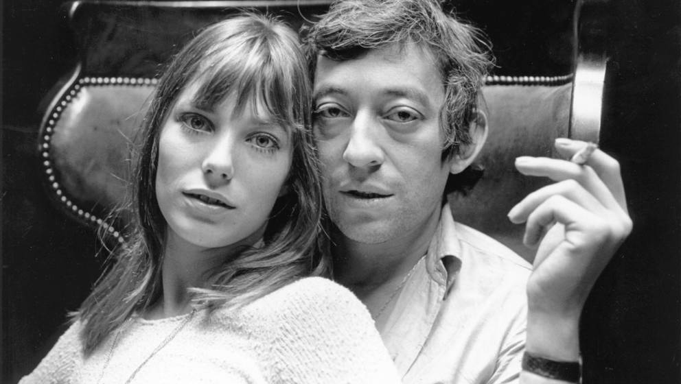 Jane Birkin und Serge Gainsbourg in ihrer Wohnung in Paris