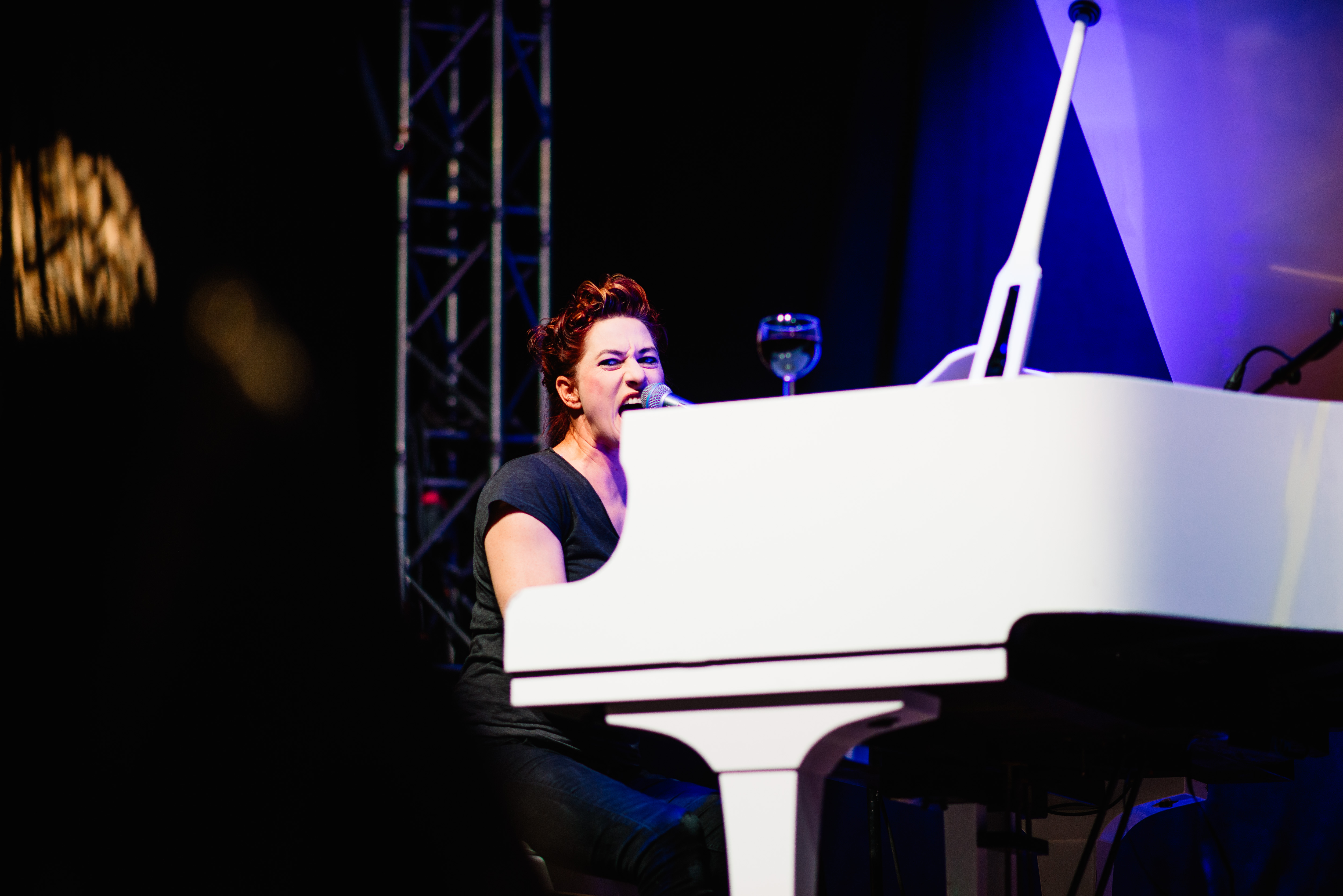 Amanda Palmer am Flügel