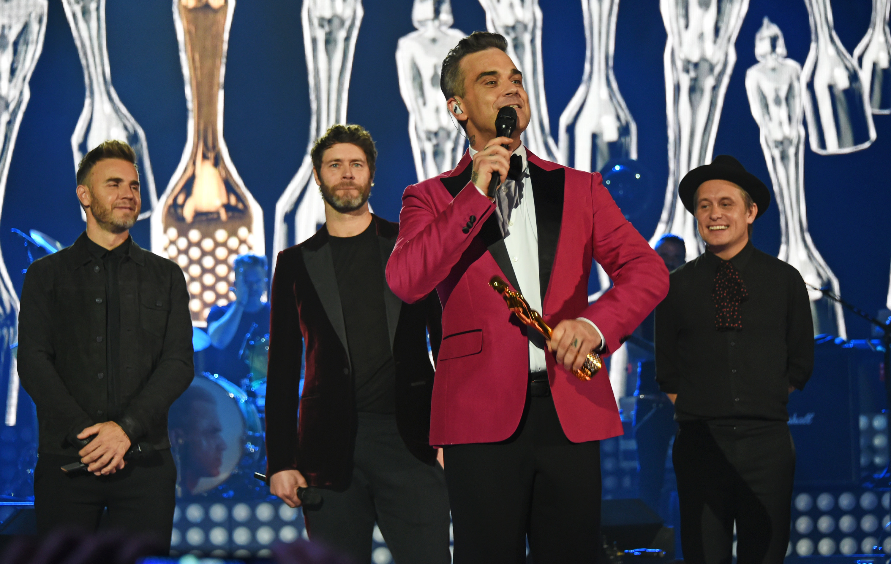 Robbie Williams erhält von seinen ehemaligen Kollegen von Take That den BRITs Icon Award