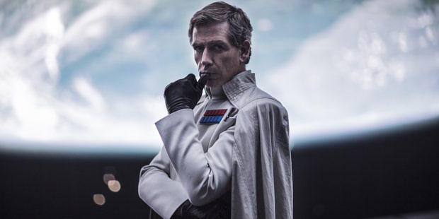 Ben Mendelsohn als Director Orson Krennic