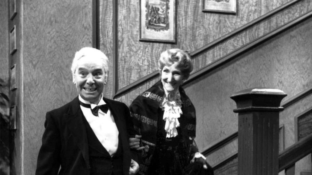 Freddie Frinton mit seiner Partnerin May Warden in „Dinner For One“