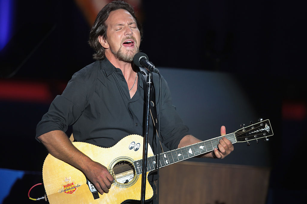 Obamas Abschiedsparty: Eddie Vedder covert Neil Young und Patti Smith