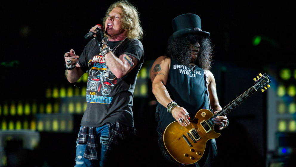 Guns N'Roses (live in Brisbane)