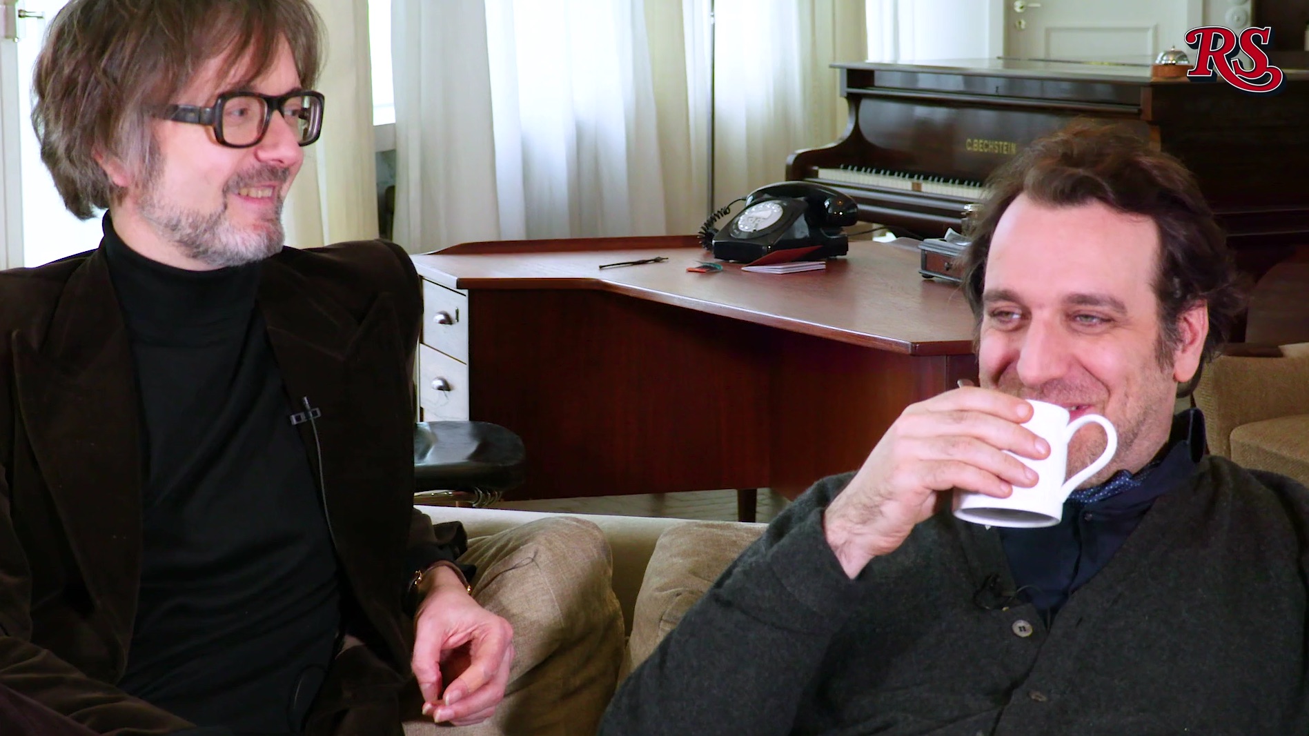 Am 17. März 2017 erscheint der Liedzyklus „Room 29“ von Jarvis Cocker und Chilly Gonzales auf Platte. Sehen Sie bei uns ein Interview mit den beiden Musikern.