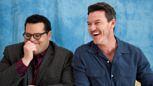 Josh Gad (links, hier bei einer Pressekonferenz zum Film) spielt in „Die Schöne und das Biest“ den schwulen LeFou –...