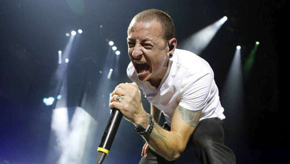 Chester Bennington von Linkin Park will dem Publikum auf dem Hurricane und dem Southside einheizen