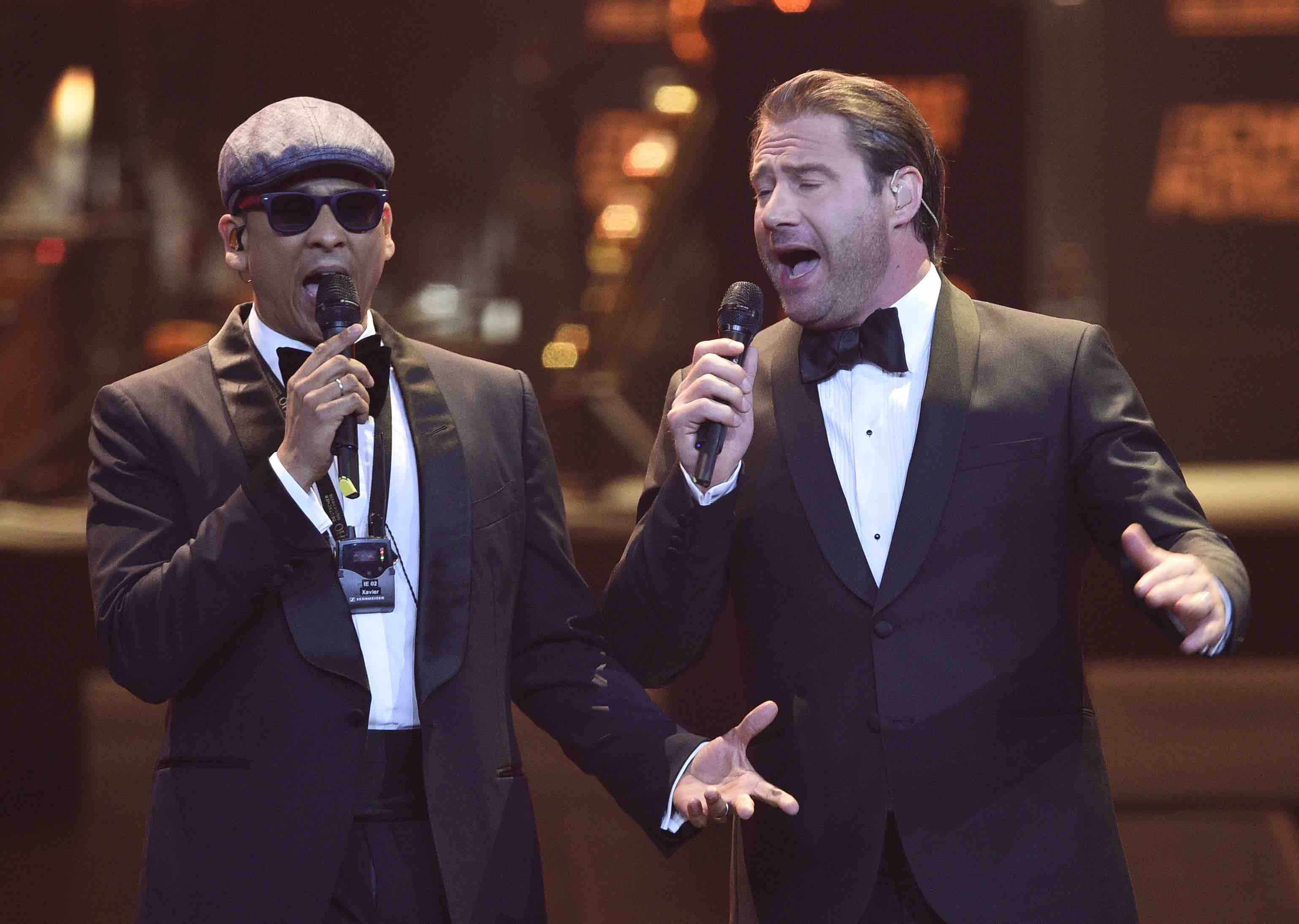 Xavier Naidoo und Sasha, das Moderatoren-Duo