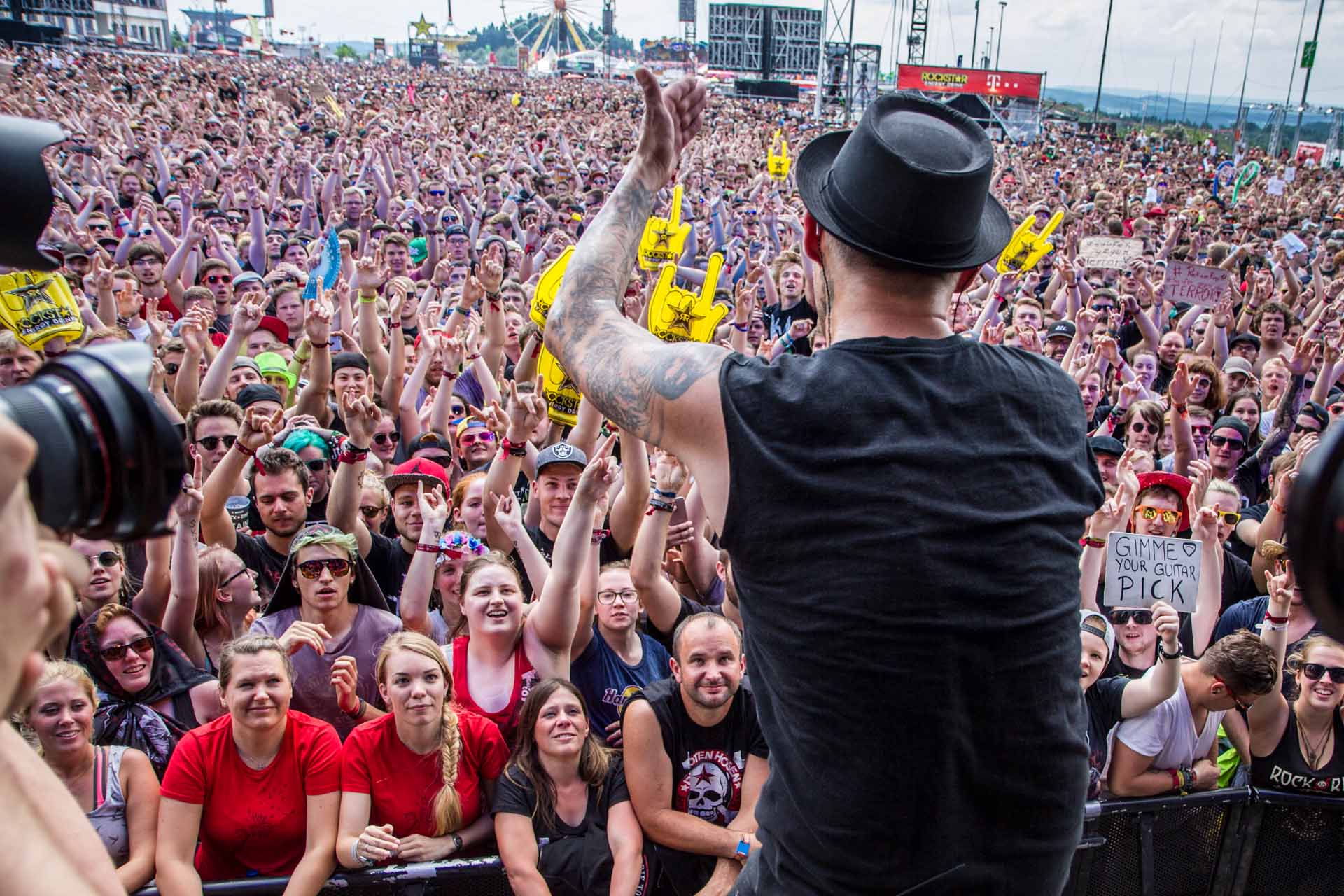 rar_2017_samstag_donots-2