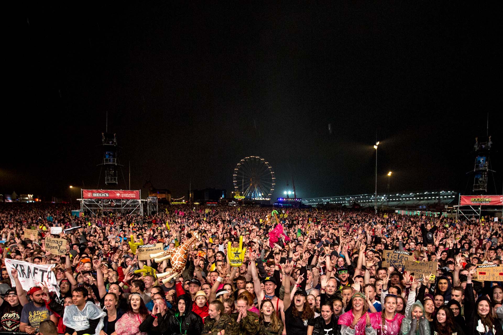 rar_2017_samstag_kraftklub-13