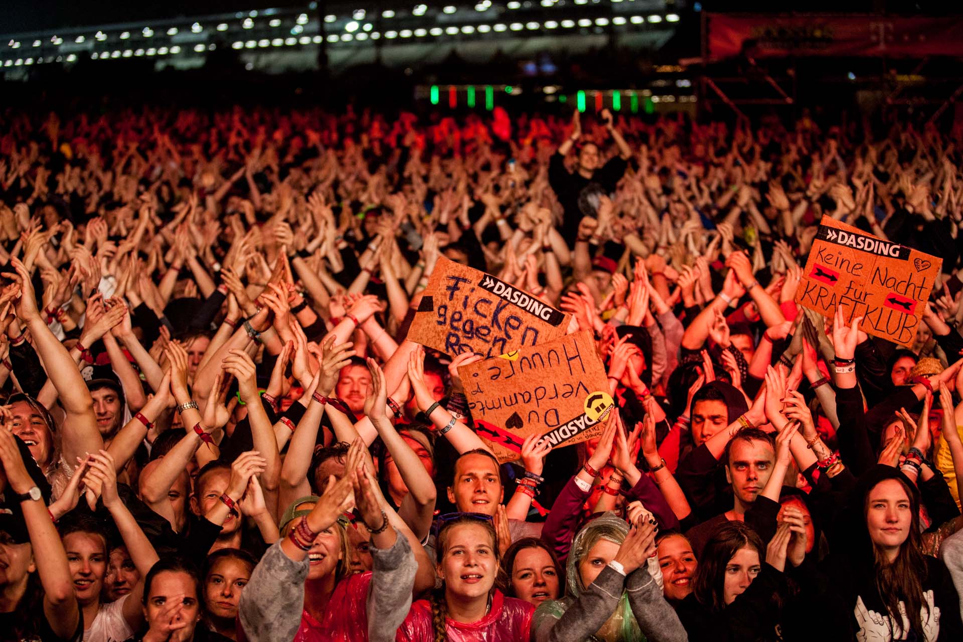 rar_2017_samstag_kraftklub-16