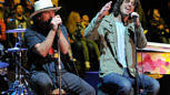 Eddie Vedder (l.) und Chris Cornell im Oktober 2014.