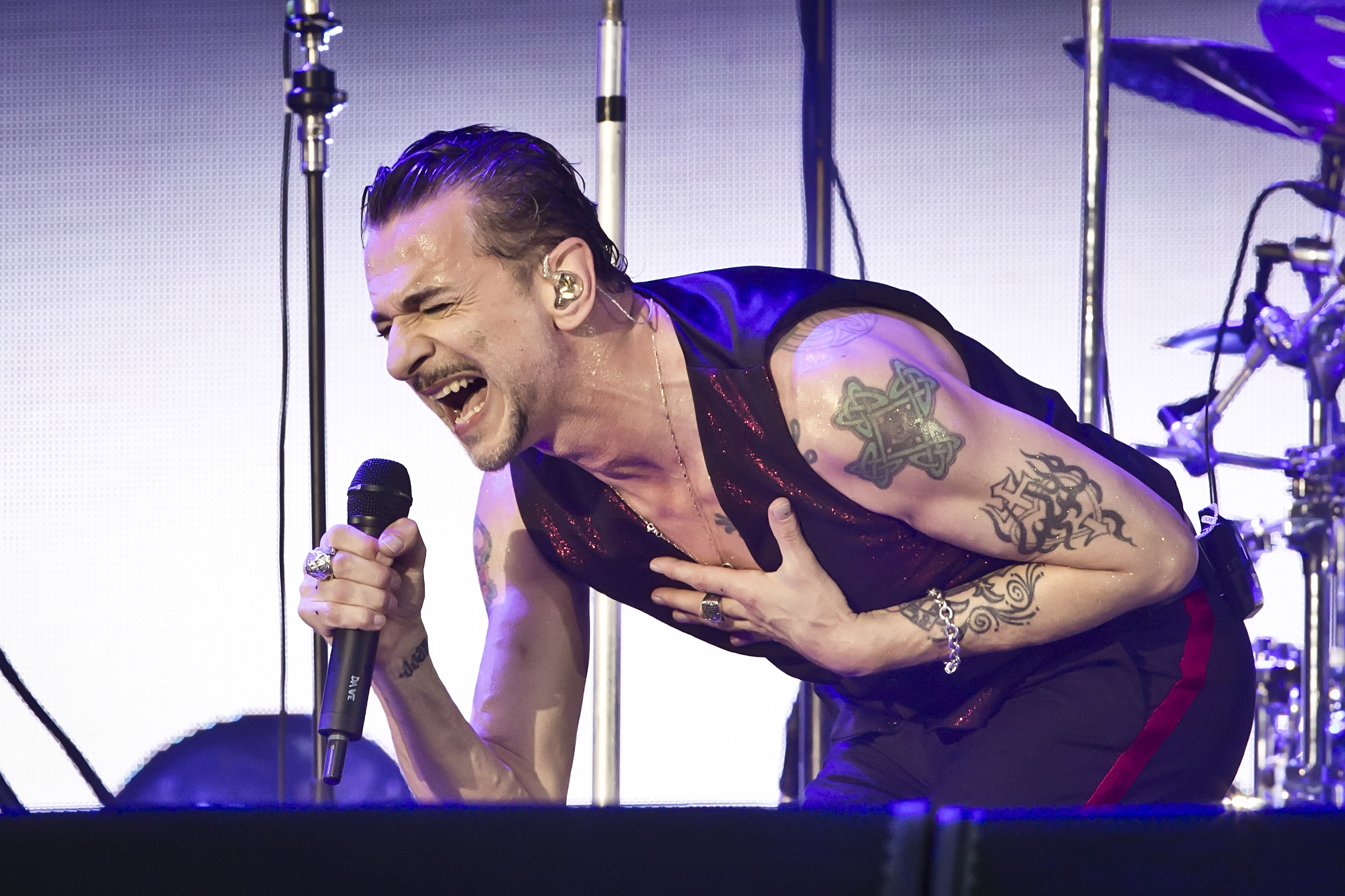 Depeche Mode Perform In Berlin