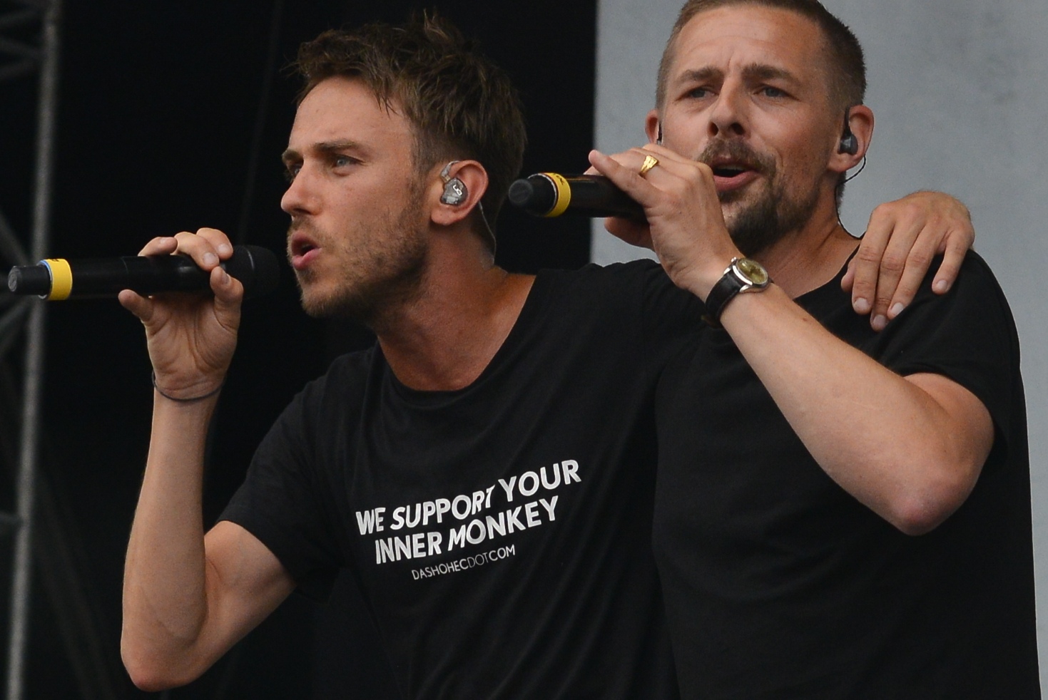 Clueso mit Klaas Heufer-Umlauf