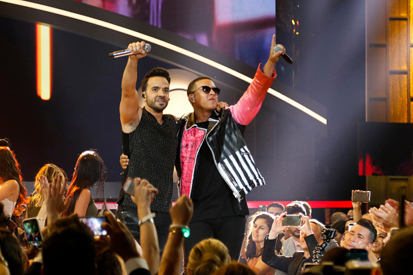 Haben mit „Despacito“ den Sommerhit 2017: Luis Fonsi (l.) und Daddy Yankee (r.)