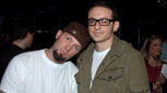 Fred Durst (l.) Chester Bennington (r.) im Jahr 2003.