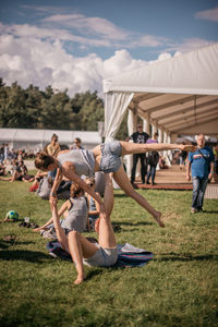 f4f58987d6e49d7ea816ae2f560c74fa-300x300x