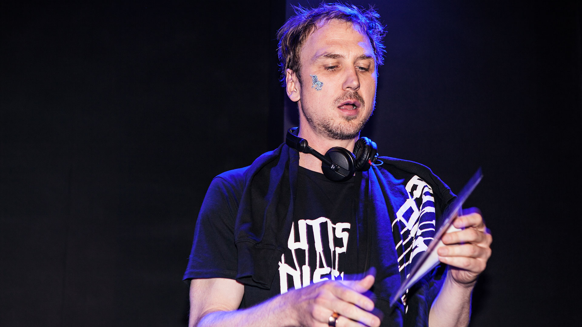 lars-eidinger_the-venue_03