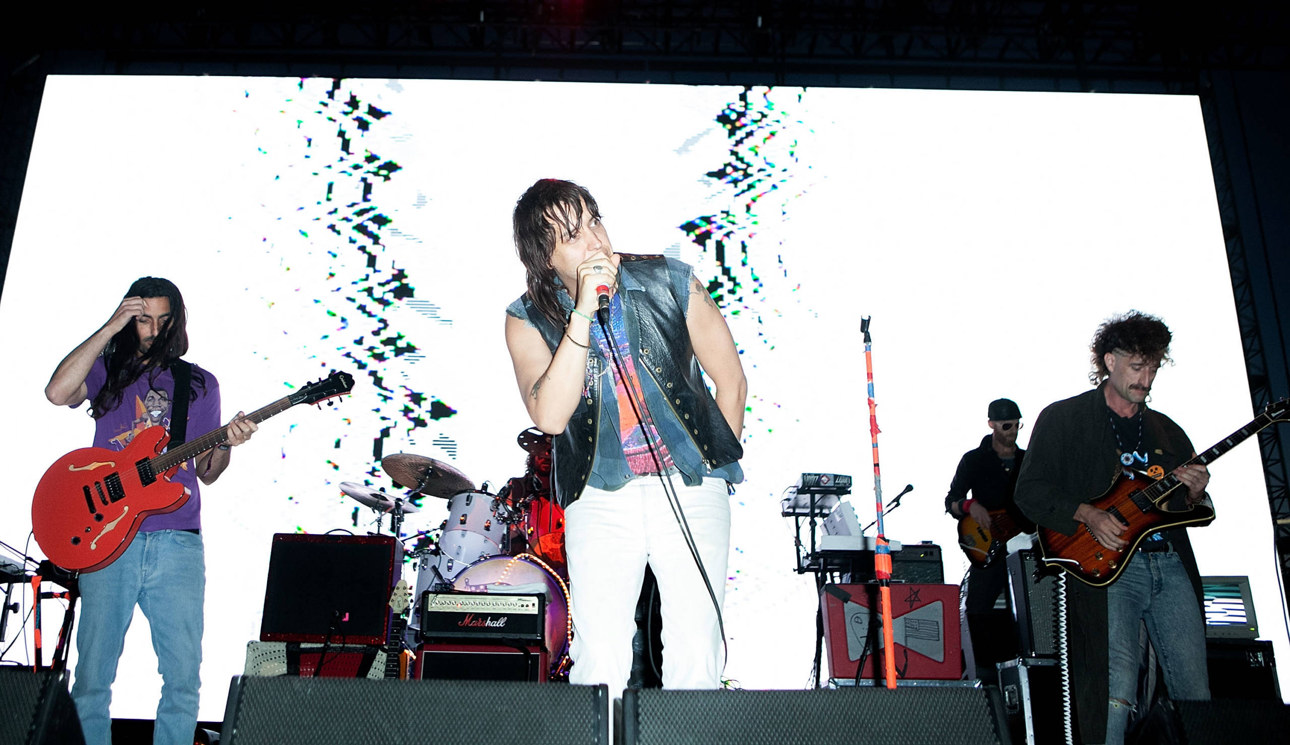 The Voidz am 23. August 2014 in Los Angeles, Kalifornien.  (Photo by Gabriel Olsen/FilmMagic)