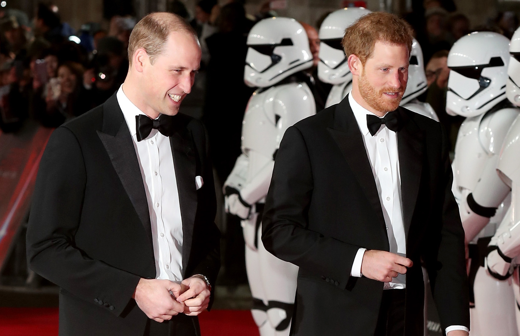 Prinz William und Prinz Harry bei der Europapremiere von „Star Wars - Die letzten Jedi“
