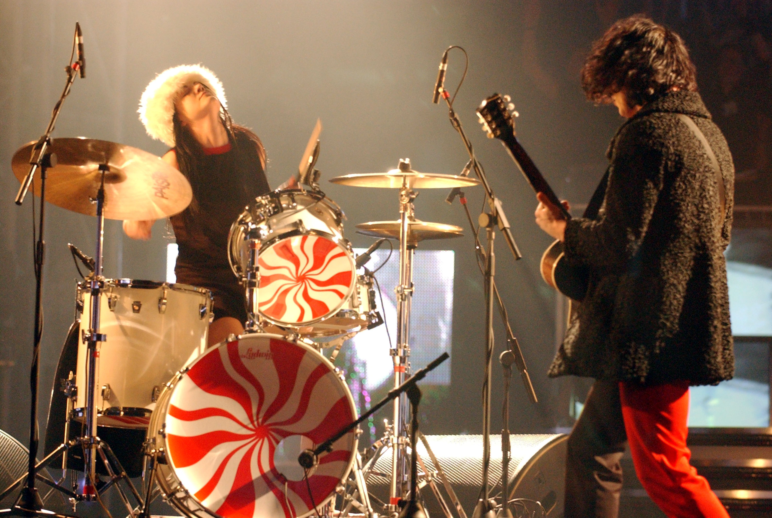 white-stripes-gettyimages-109936102_master