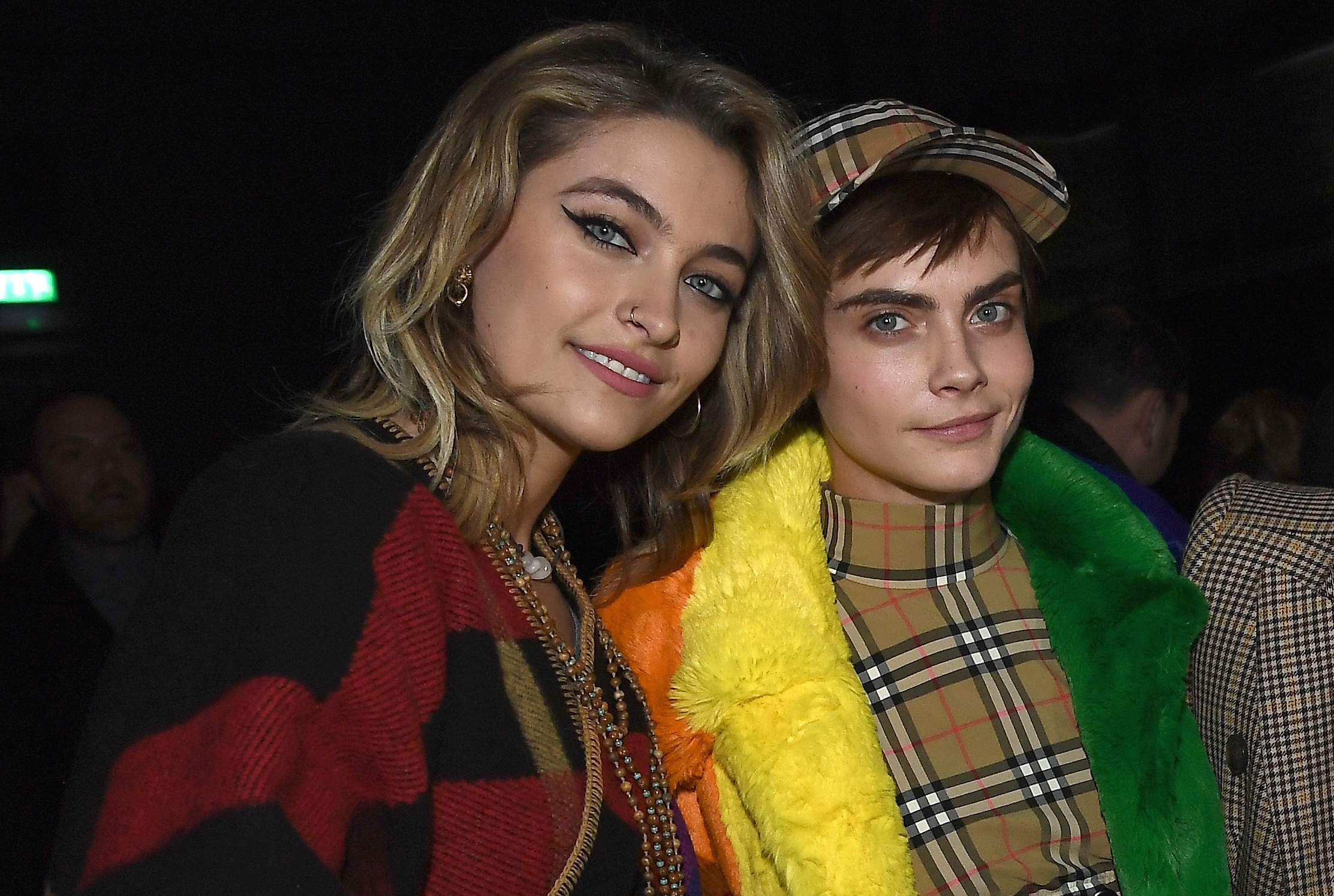 Paris Jackson und Cara Delevingne