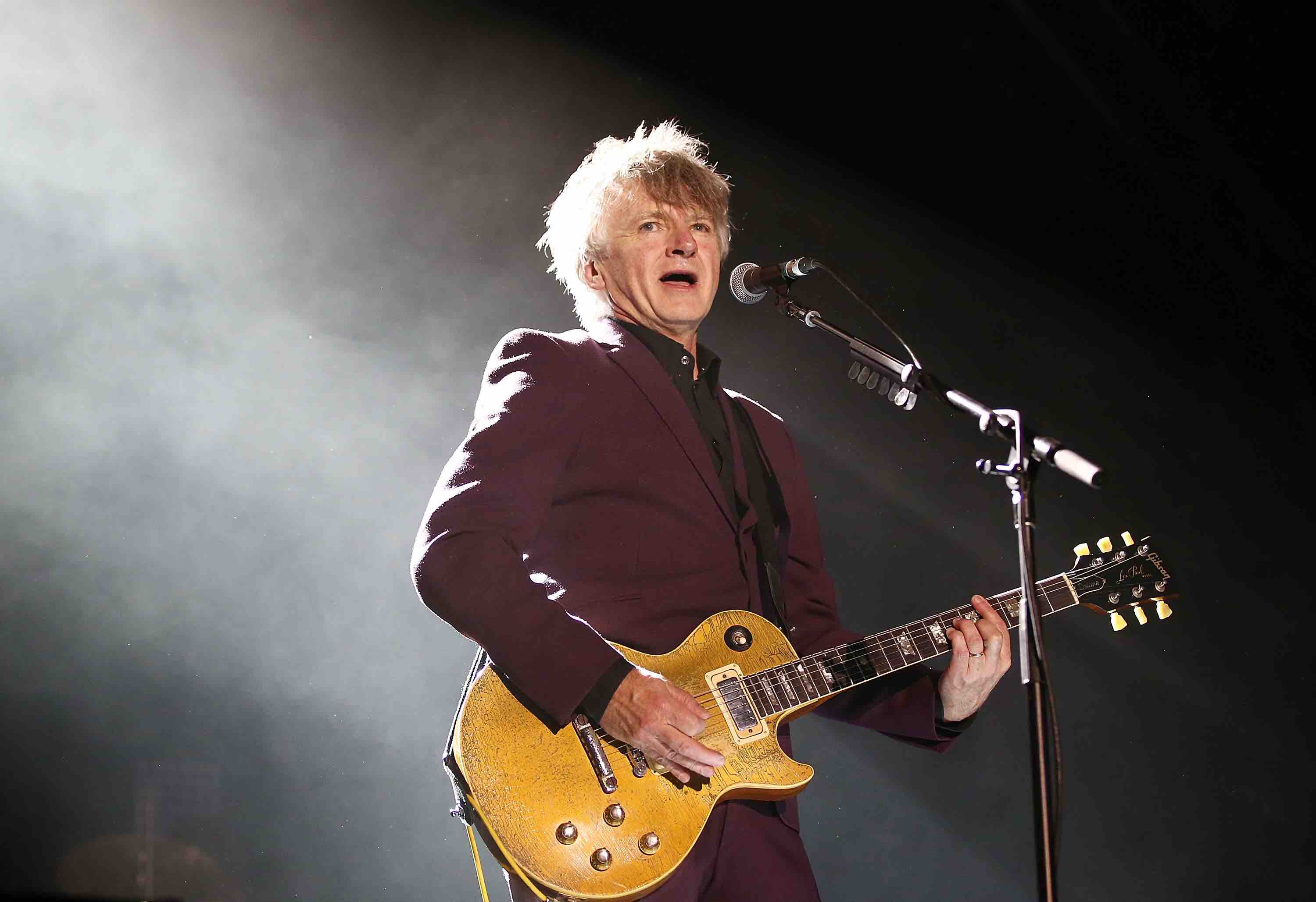 Neil Finn von Crowded House jetzt bei Fleetwood Mac