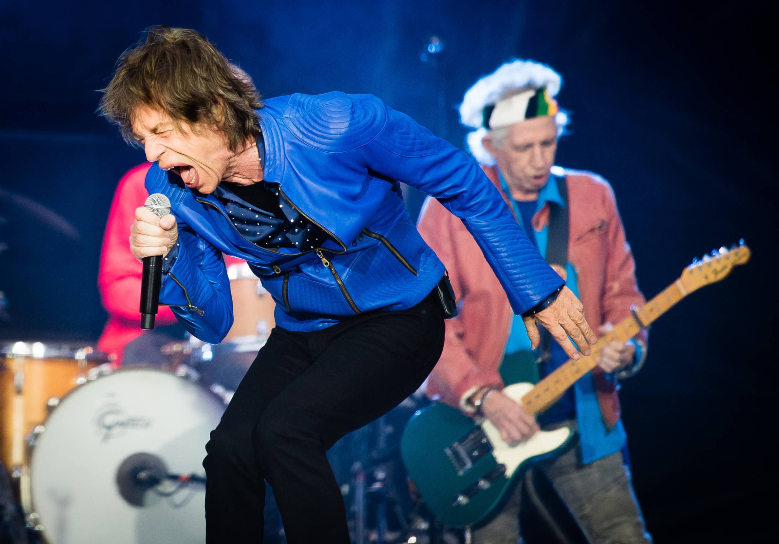 Mick Jagger und Keith Richards von den Rolling Stones live in Cardiff (Wales)