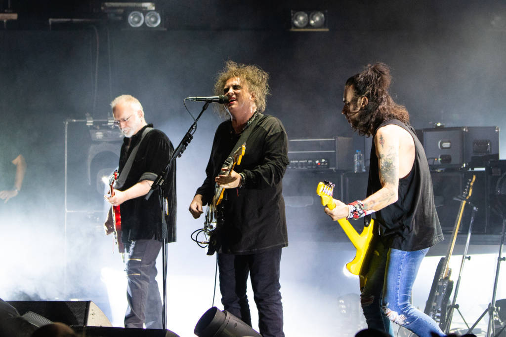 The Cure Neue Platte könnte ihre dunkelste werden und ein Triple