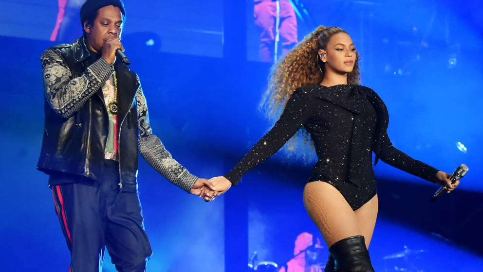 CARDIFF, WALES - JUNE 06:  Jay-Z and Beyonce Knowles perform on stage during the 'On the Run II' tour opener at Principality 