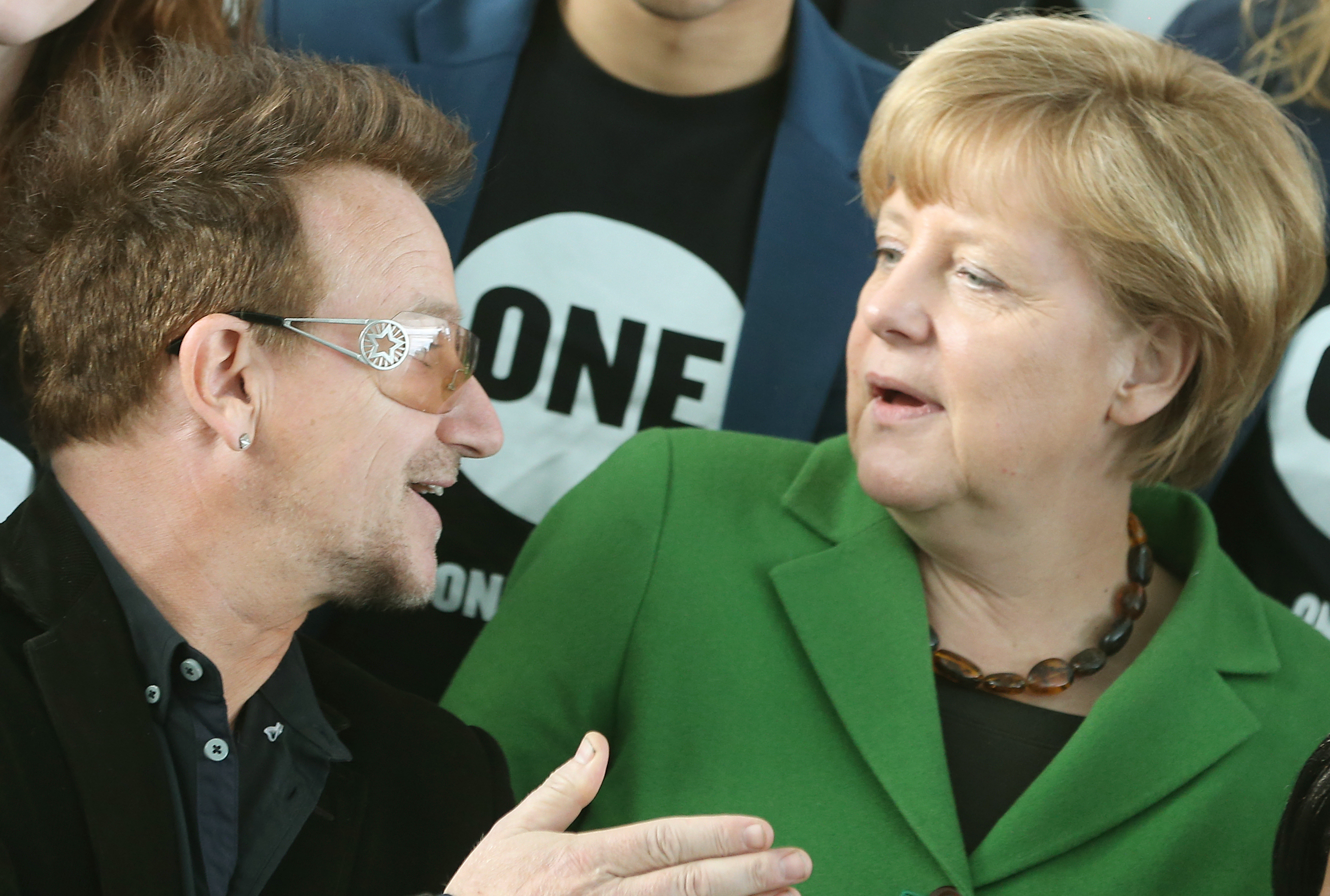 Bundeskanzlerin Angela Merkel (CDU) empfängt Bono im Kanzleramt (Archivbild von 2013)