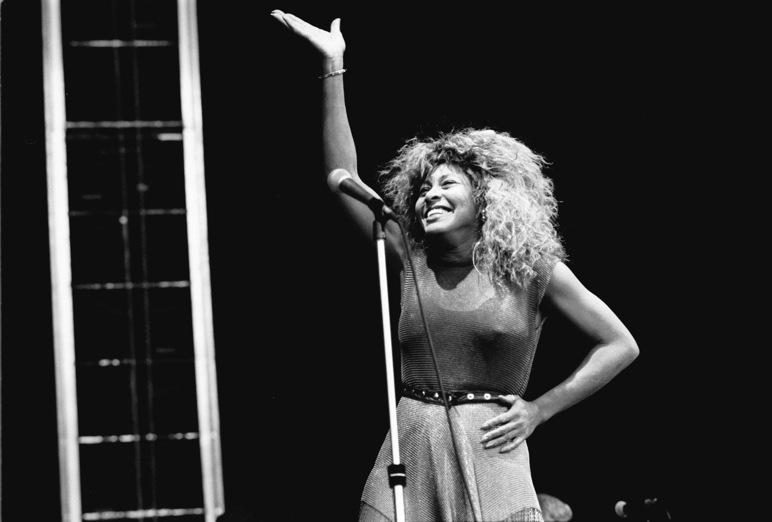 Tina Turner, 1990