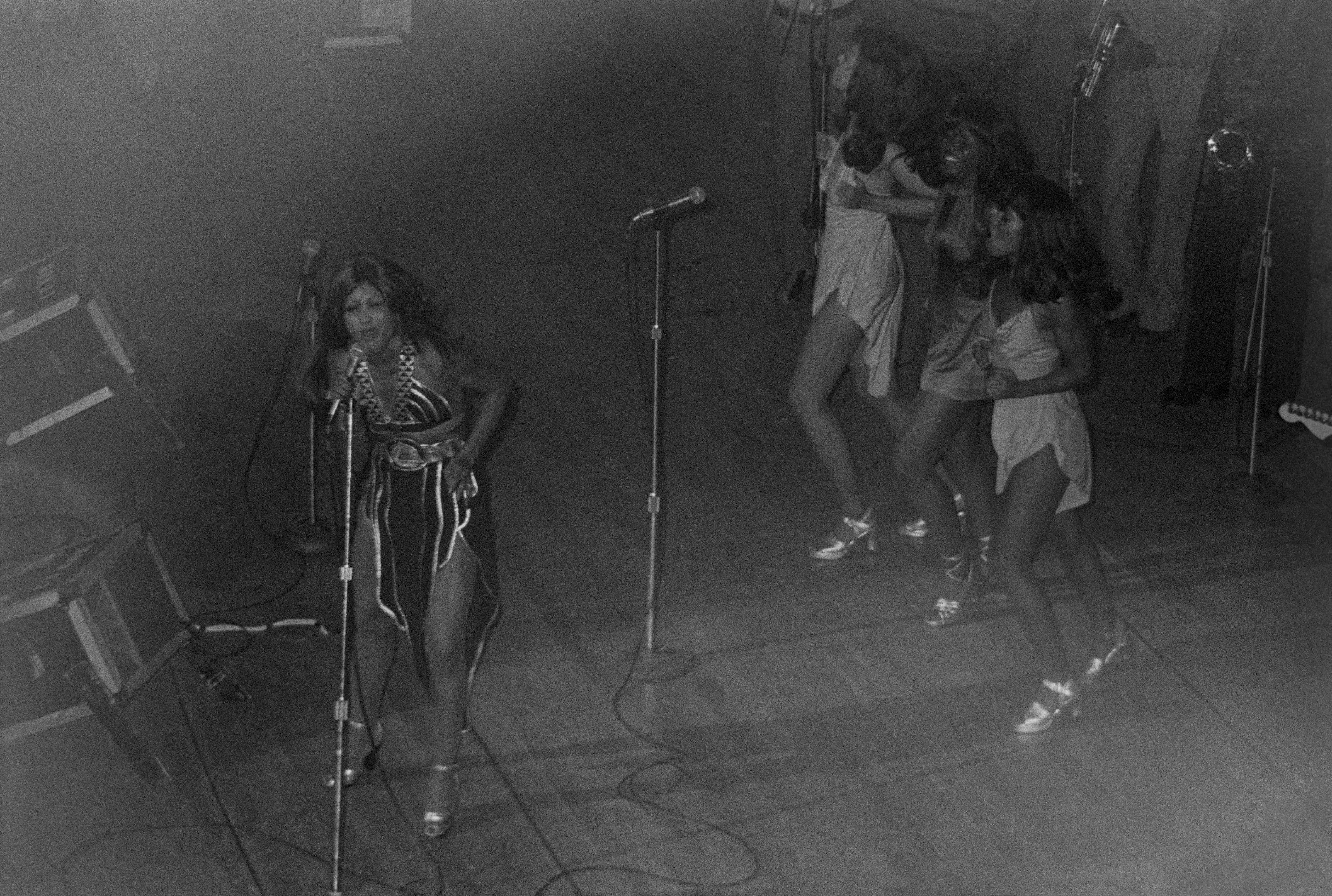 tina-turner-GettyImages-529171629