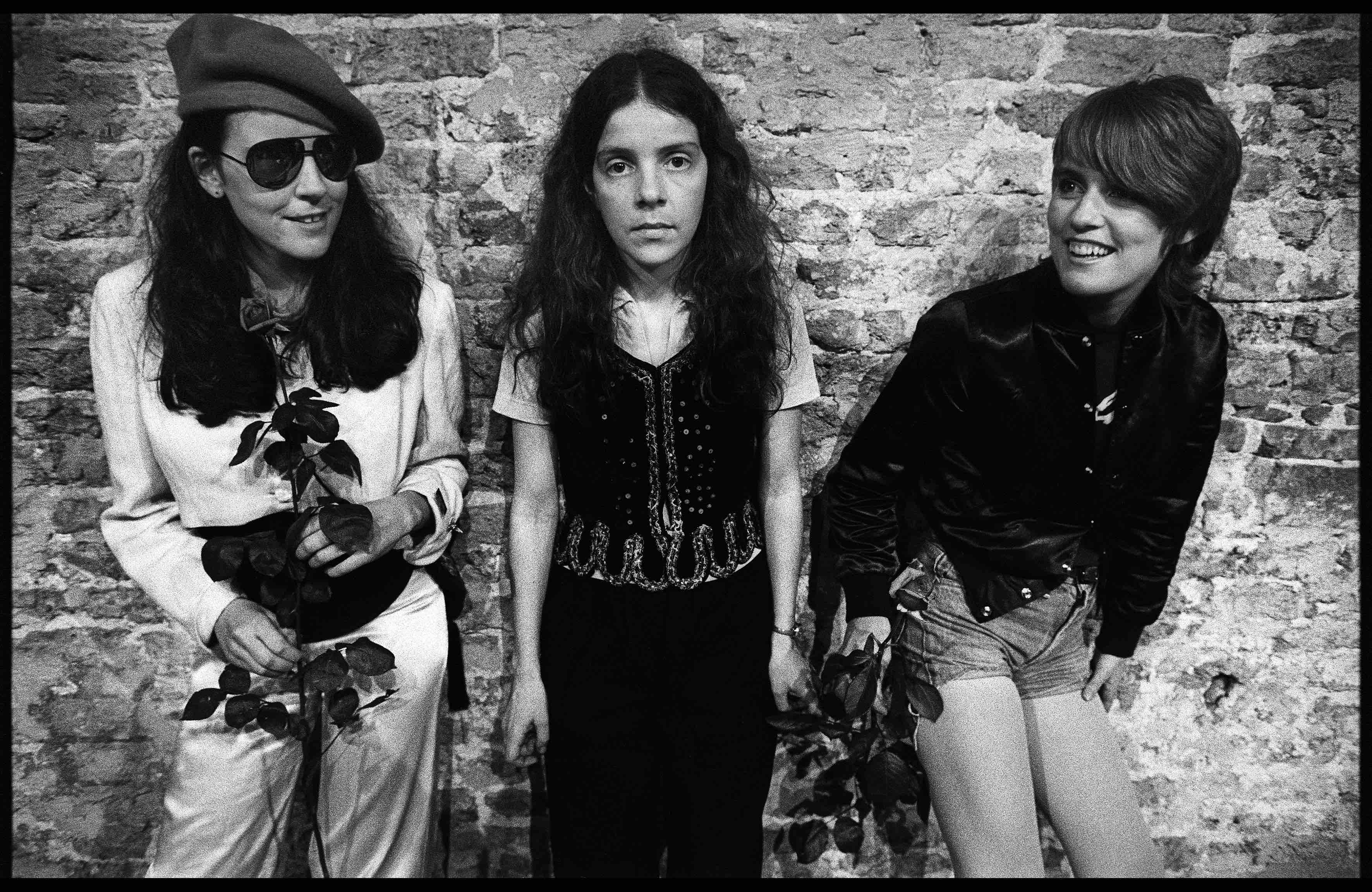The Roches, v.li.n.re: Suzzy Roche, Maggie Roche und Terre Roche, 1980