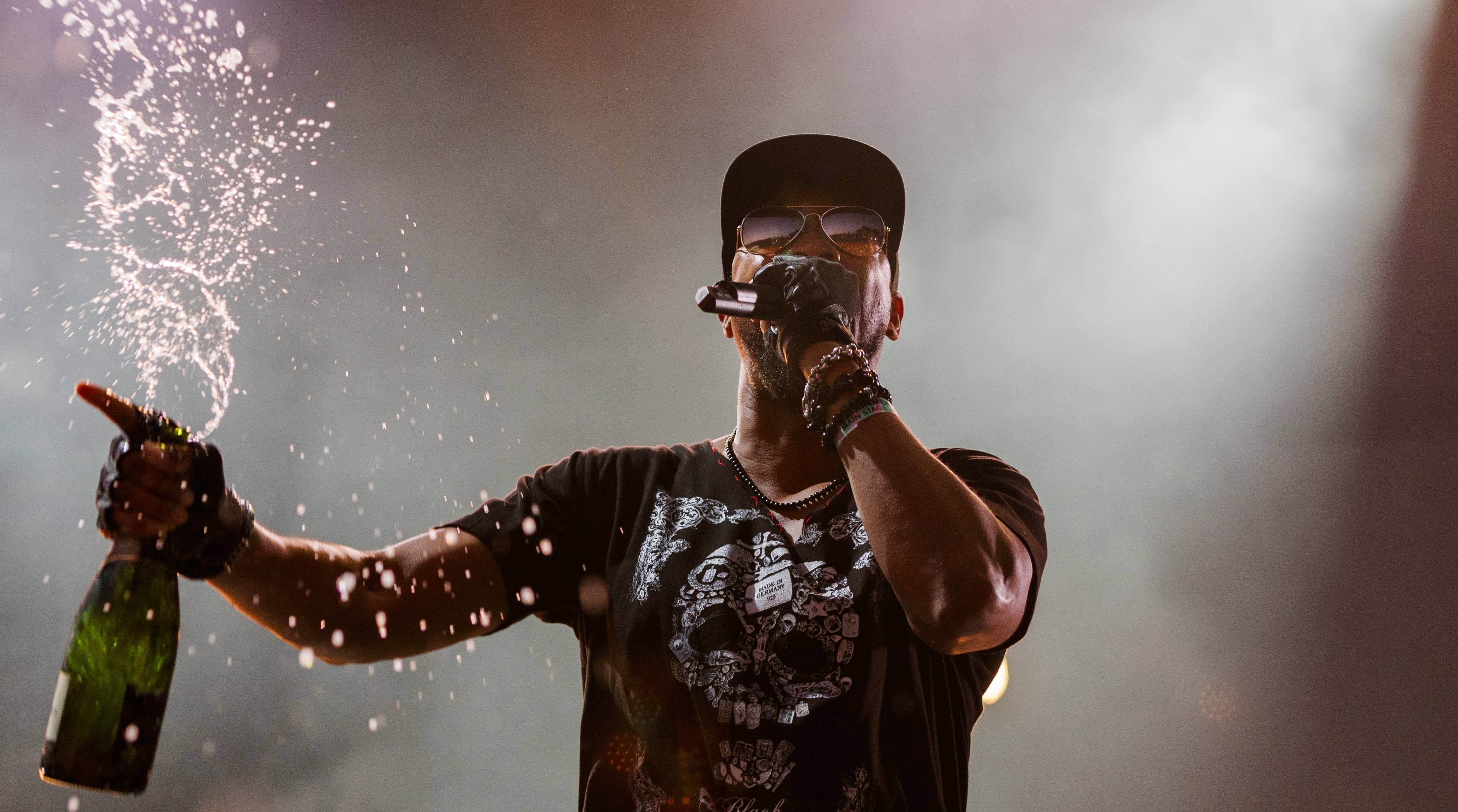 Rapper RZA lässt die Korken knallen