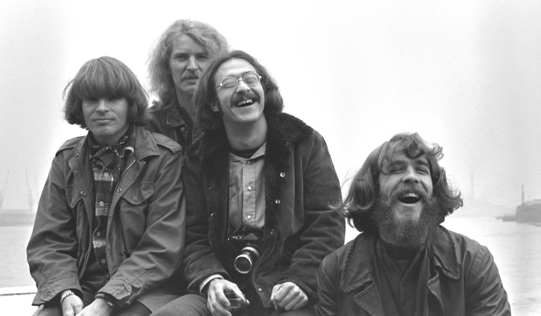 Creedence Clearwater Revival - have you ever seen the Rain. Bad Moon Racing Creedence. Creedence clearwater rain
