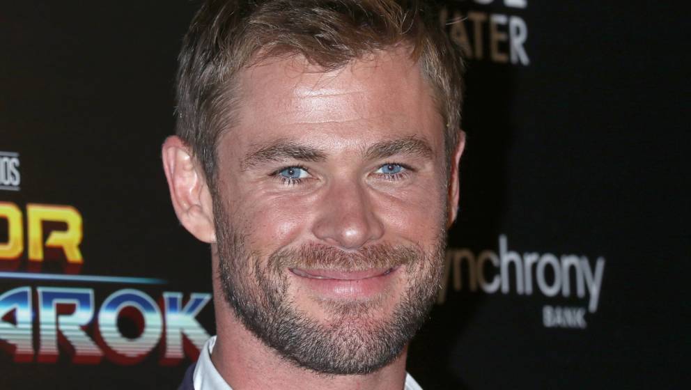 Nimmt Thors neuen Look mit Humor: Darsteller Chris Hemsworth