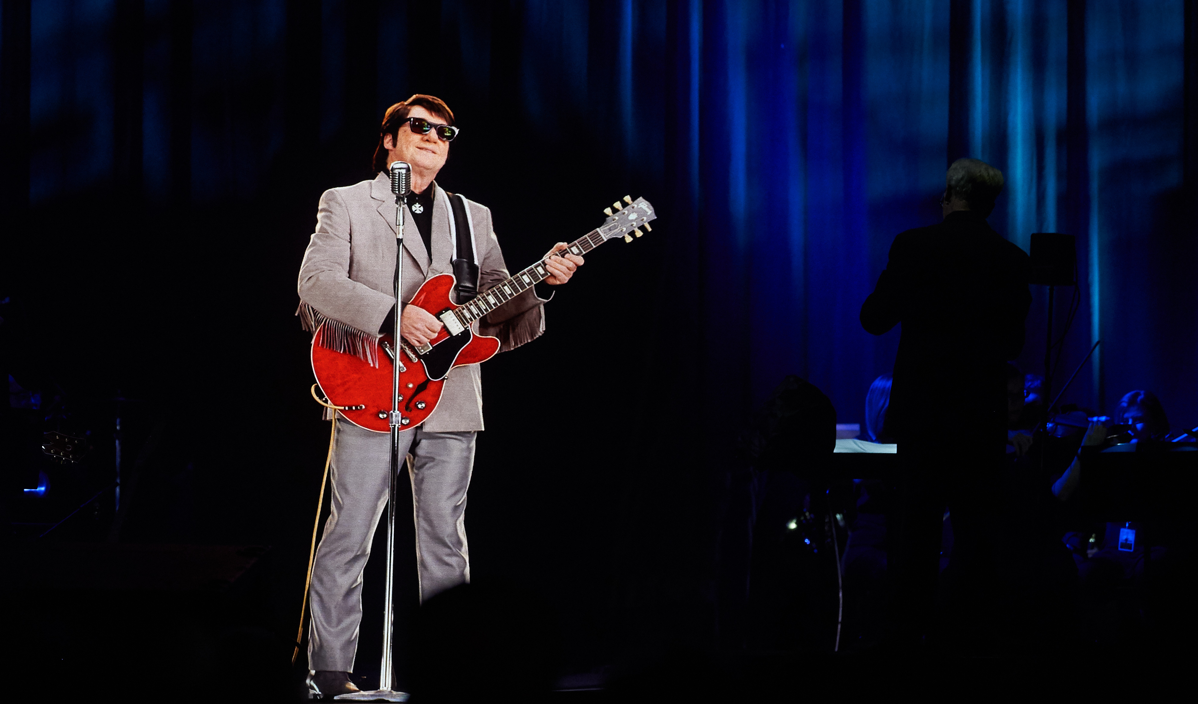 Roy Orbison als täuschend echter Hologramm-Avatar auf Tour in Großbritannien